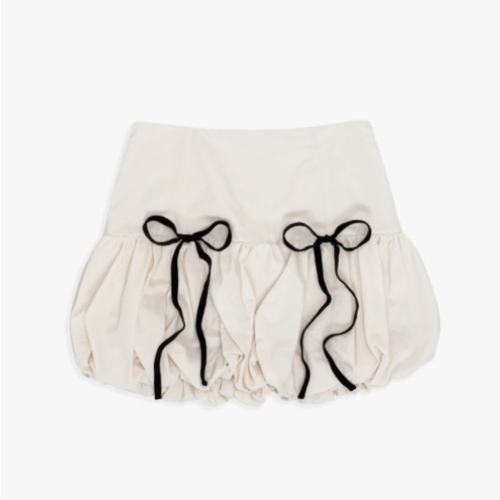 LISA SAYS GAH Scarlett Bubble Skirt - Cream Black Bow Accents - Women’s S - New